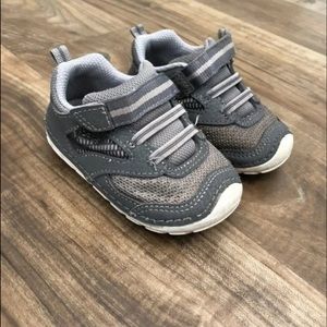 Stride Rite shoes size 4.5xw